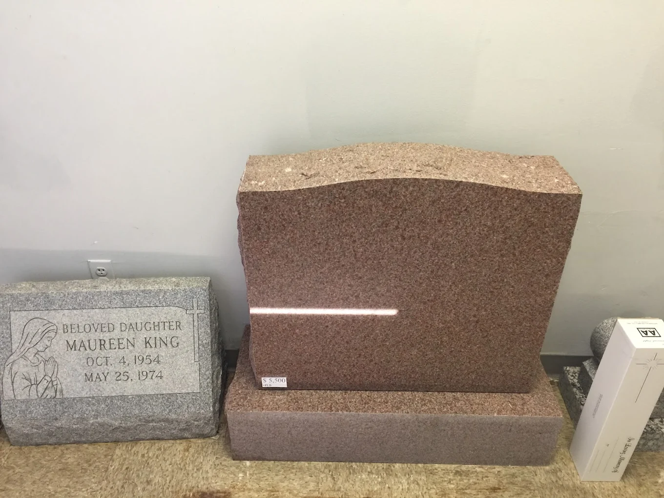 Granite monument crafted by Monroe Monuments