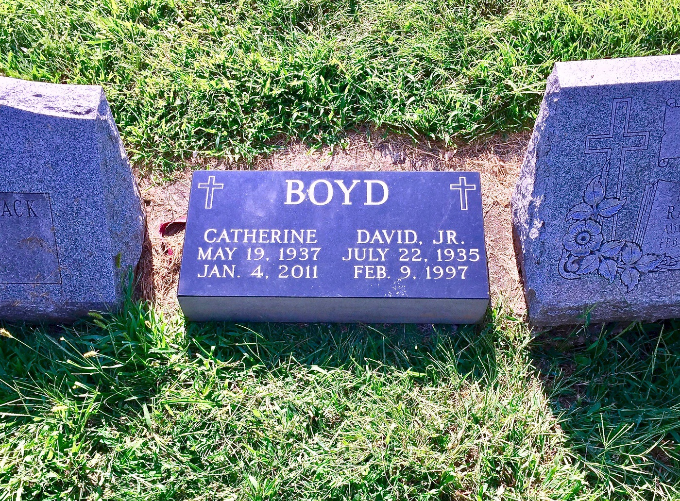 flat stone grave marker by Monroe Monuments in Northern New Jersey — example 8