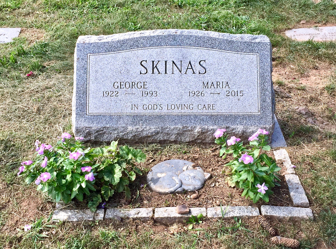 slant style monument by Monroe Monuments in Northern New Jersey — example 10