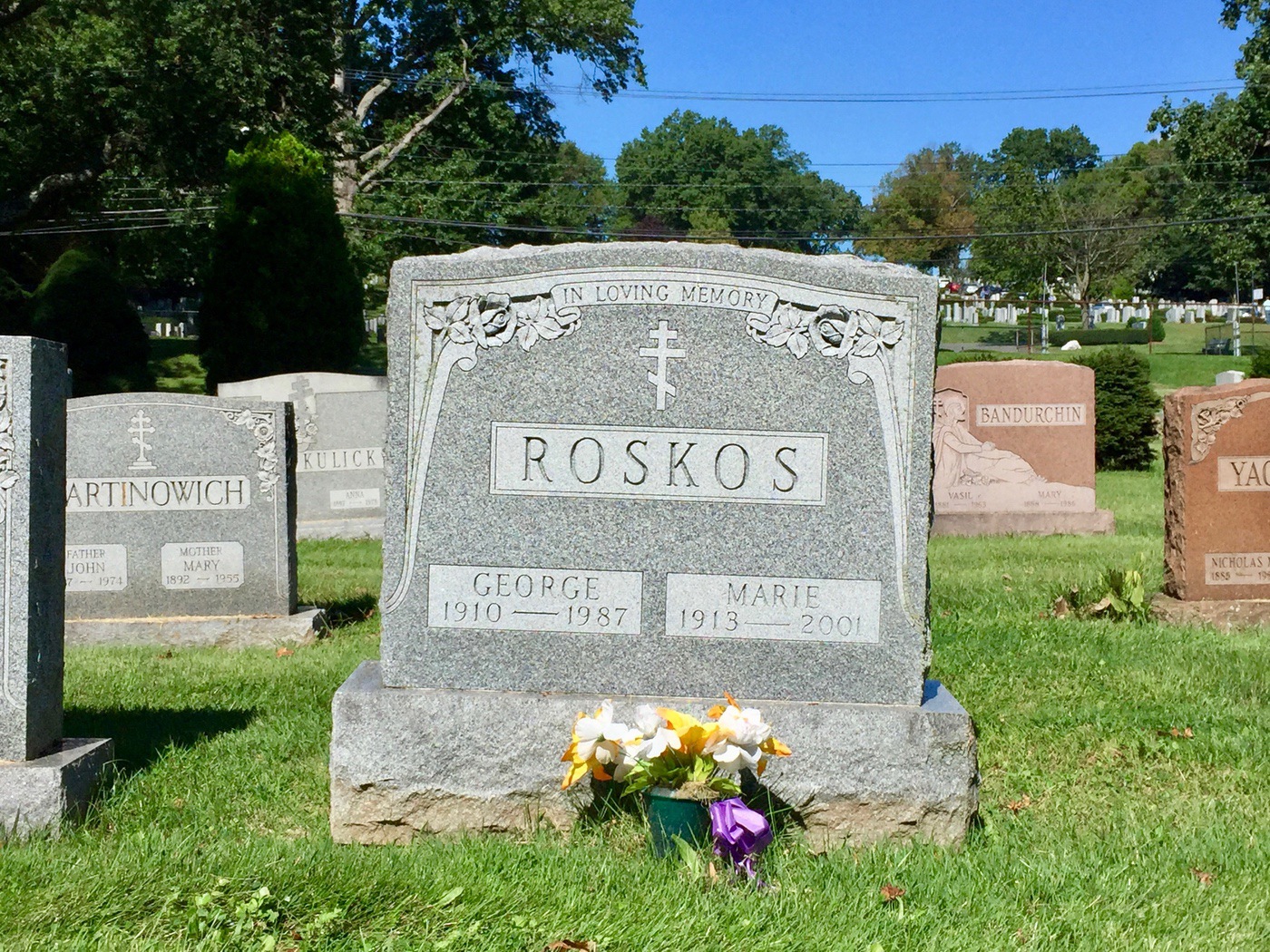 companion double headstone by Monroe Monuments in Northern New Jersey — example 3